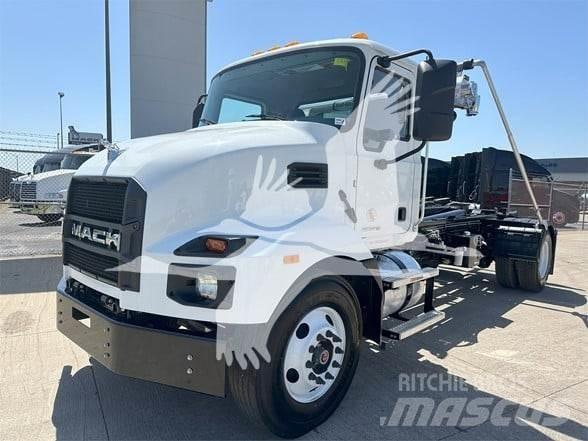 Mack MD6 Müllwagen