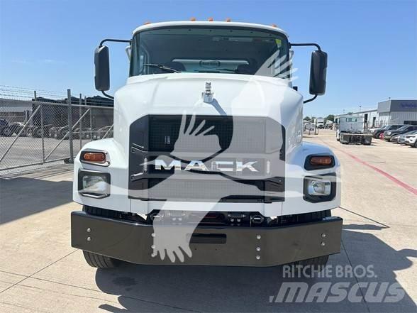 Mack MD6 Müllwagen