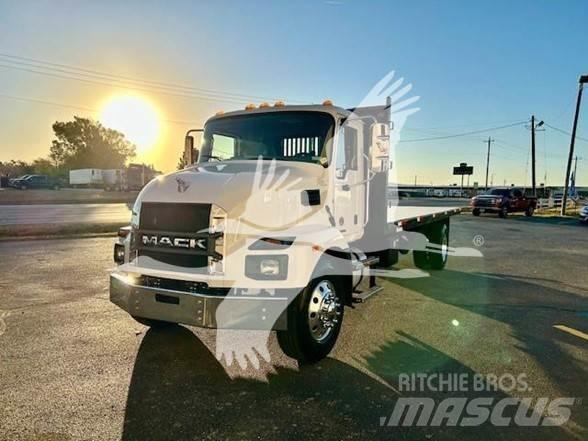Mack MD6 Pritschenwagen/Pritschenwagen mit Seitenklappe