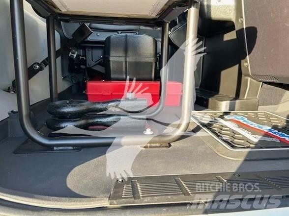 Mack MD6 Pritschenwagen/Pritschenwagen mit Seitenklappe