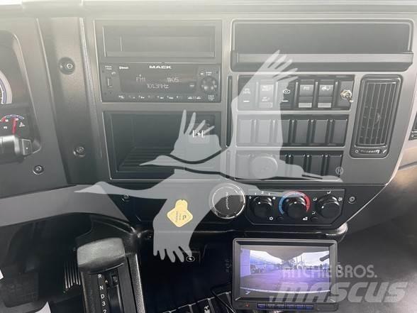 Mack MD6 Sonstige Baumaschinen