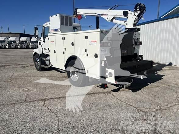 Mack MD6 Sonstige Baumaschinen