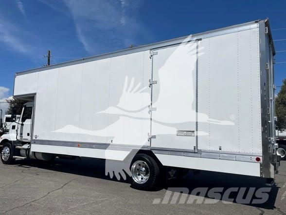 Mack MD6 Kofferaufbau