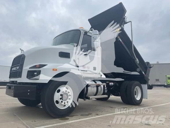Mack MD7 Kipper