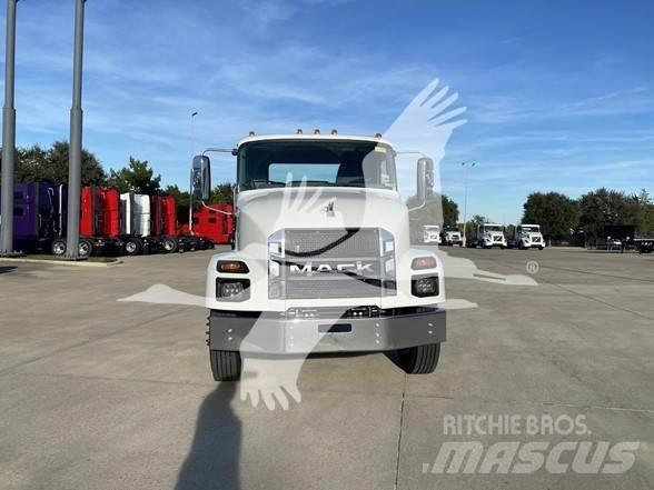 Mack MD7 Wechselfahrgestell