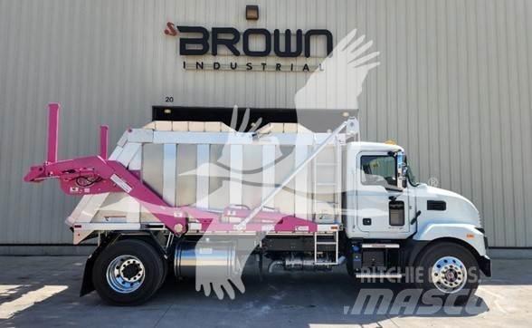 Mack MD7 Sonstige Baumaschinen