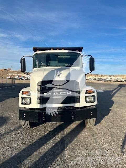 Mack MD7 Kipper