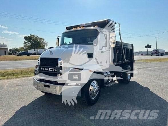 Mack MD7 Kipper
