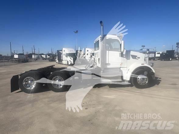 Peterbilt 567 Sattelzugmaschinen