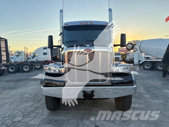 Peterbilt 567 Sattelzugmaschinen