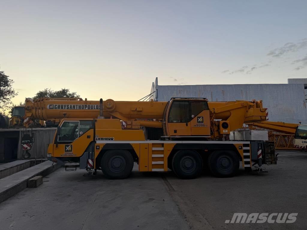 Liebherr LTM 1055-1 Kranen voor alle terreinen
