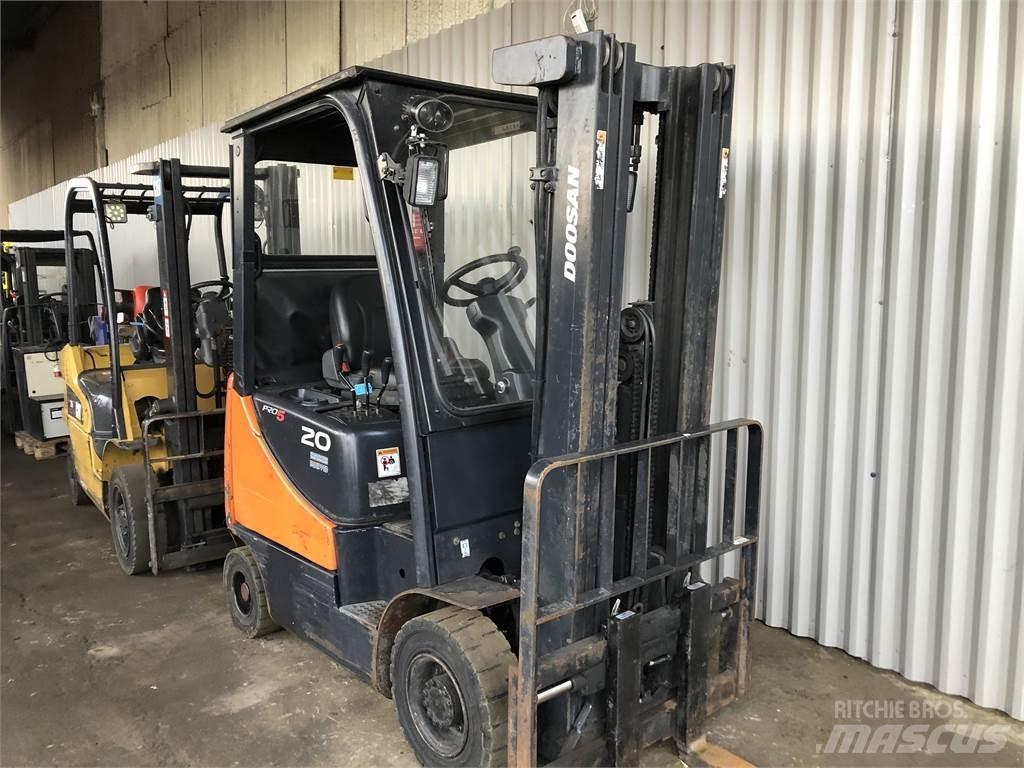 Doosan G20 SC-5 LPG heftrucks