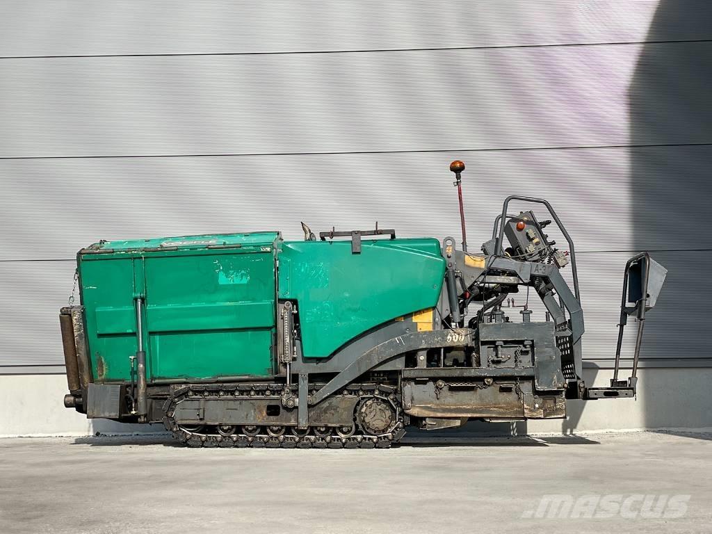 Vögele SUPER 600 Strassenfertiger