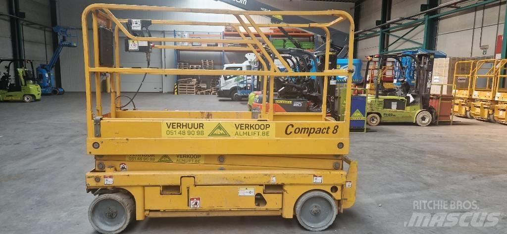 Haulotte Compact 8 Scheren-Arbeitsbühnen