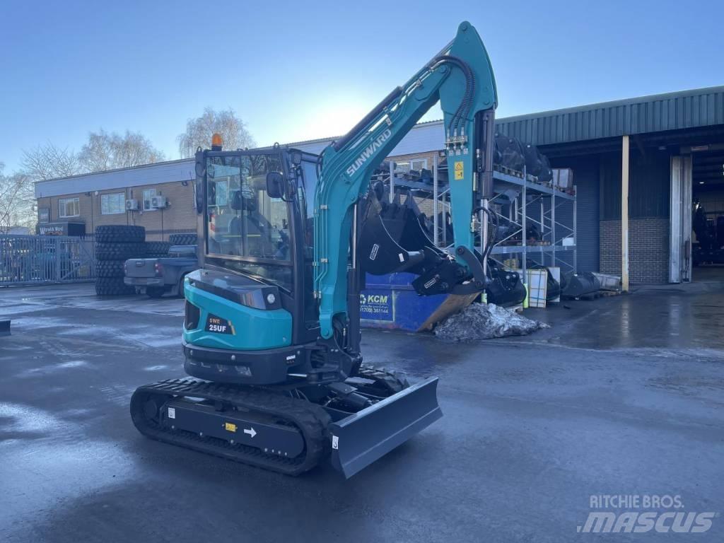 Sunward SWE 25 UF Minibagger < 7t