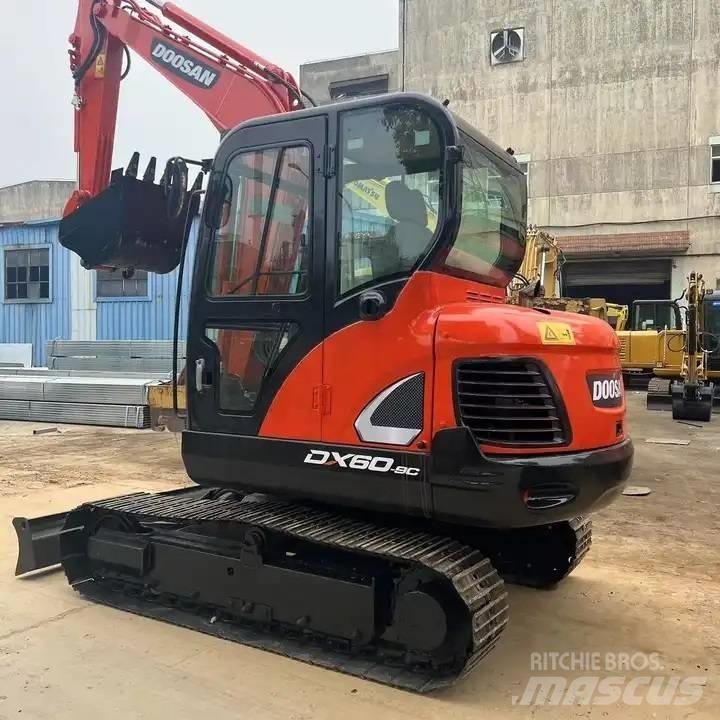 Doosan DX60 Raupenbagger
