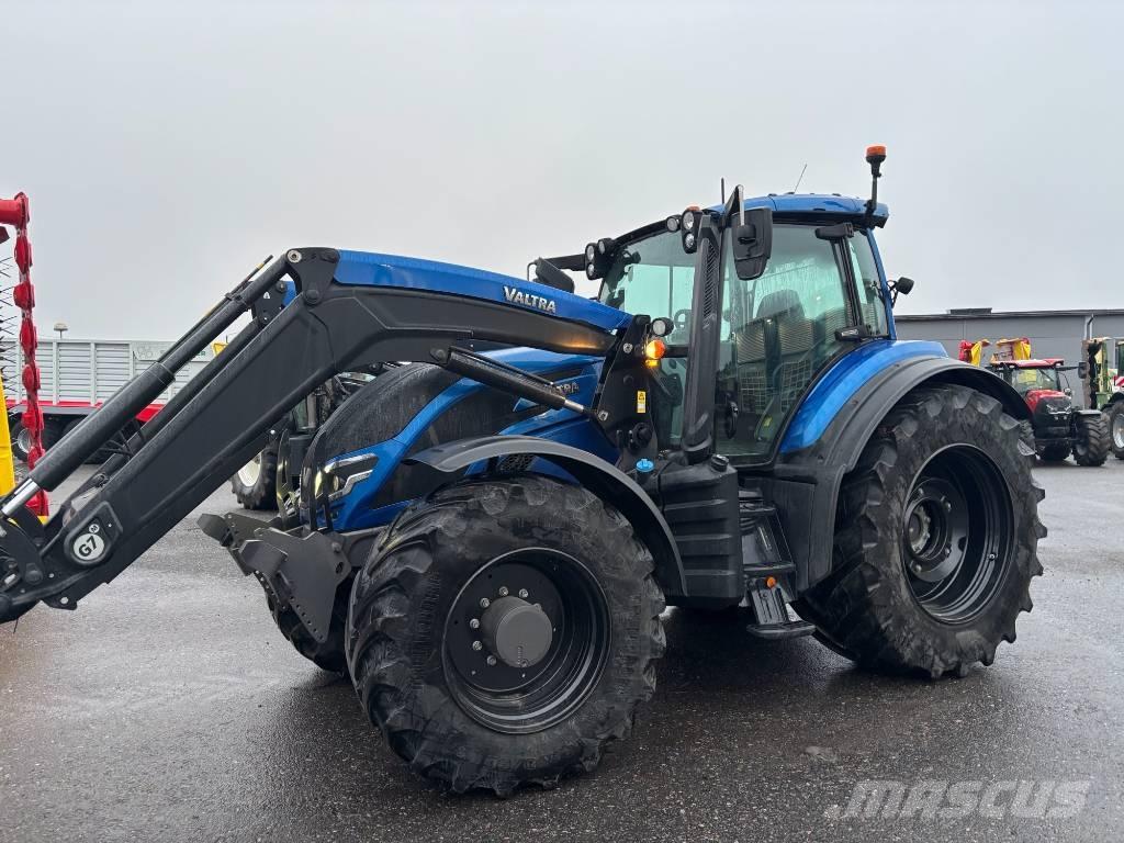 Valtra T 235 Direct Traktoren