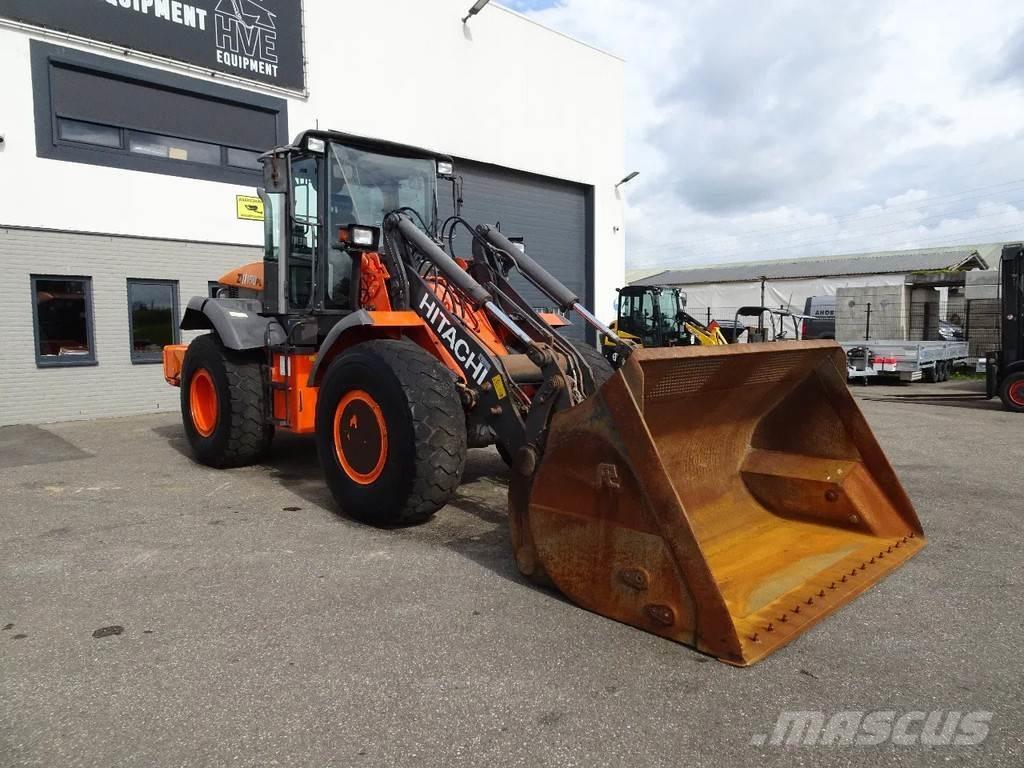 Hitachi ZW150 Radlader