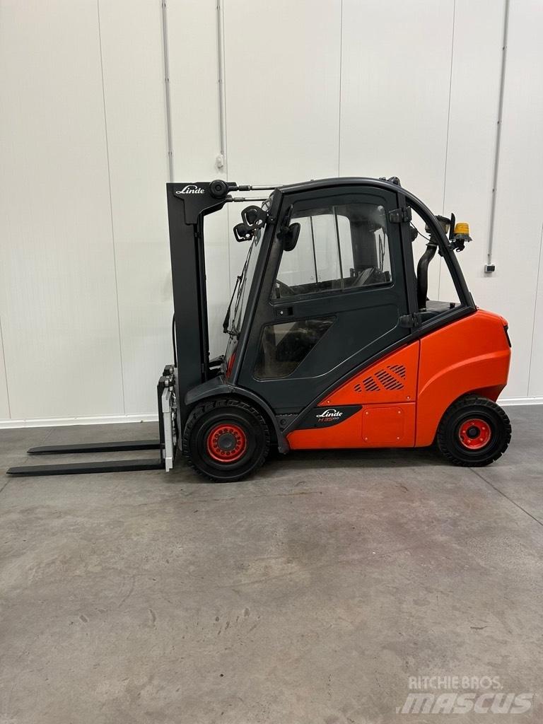 Linde H35D-02 EVO Diesel heftrucks