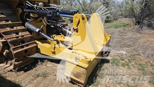 CAT D9T Bulldozer