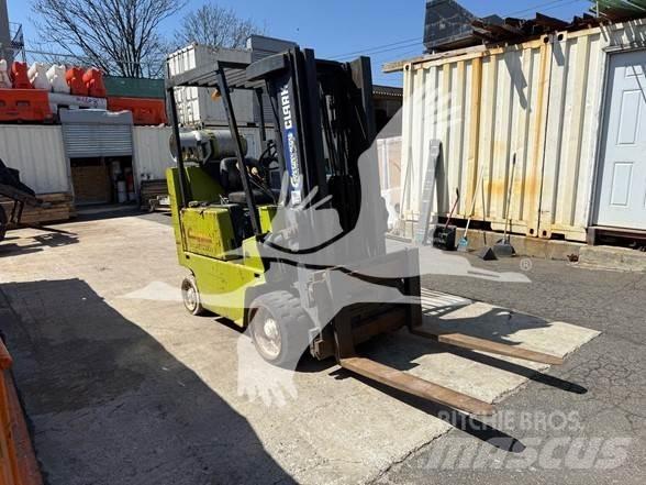 Clark C500S80 Diesel heftrucks