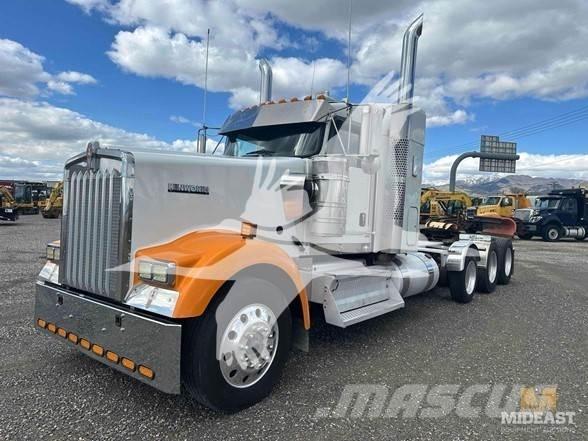Kenworth W900 Sattelzugmaschinen