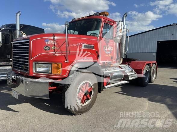 Mack CL753 Sattelzugmaschinen