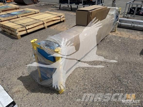  NEW CAR LIFT Sonstige Baumaschinen