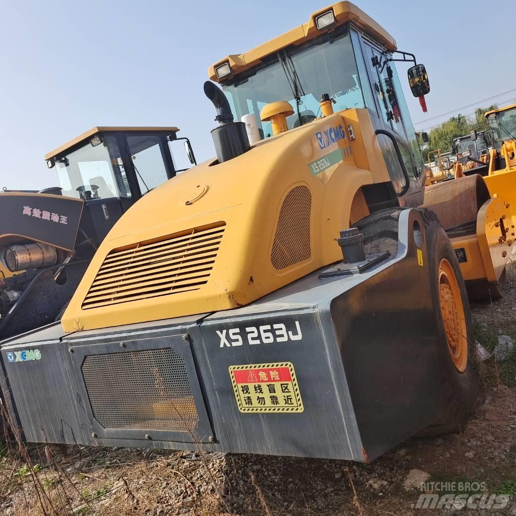 XCMG XS 263 J Walzenzüge