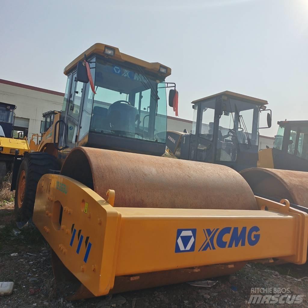 XCMG XS 263 J Walzenzüge