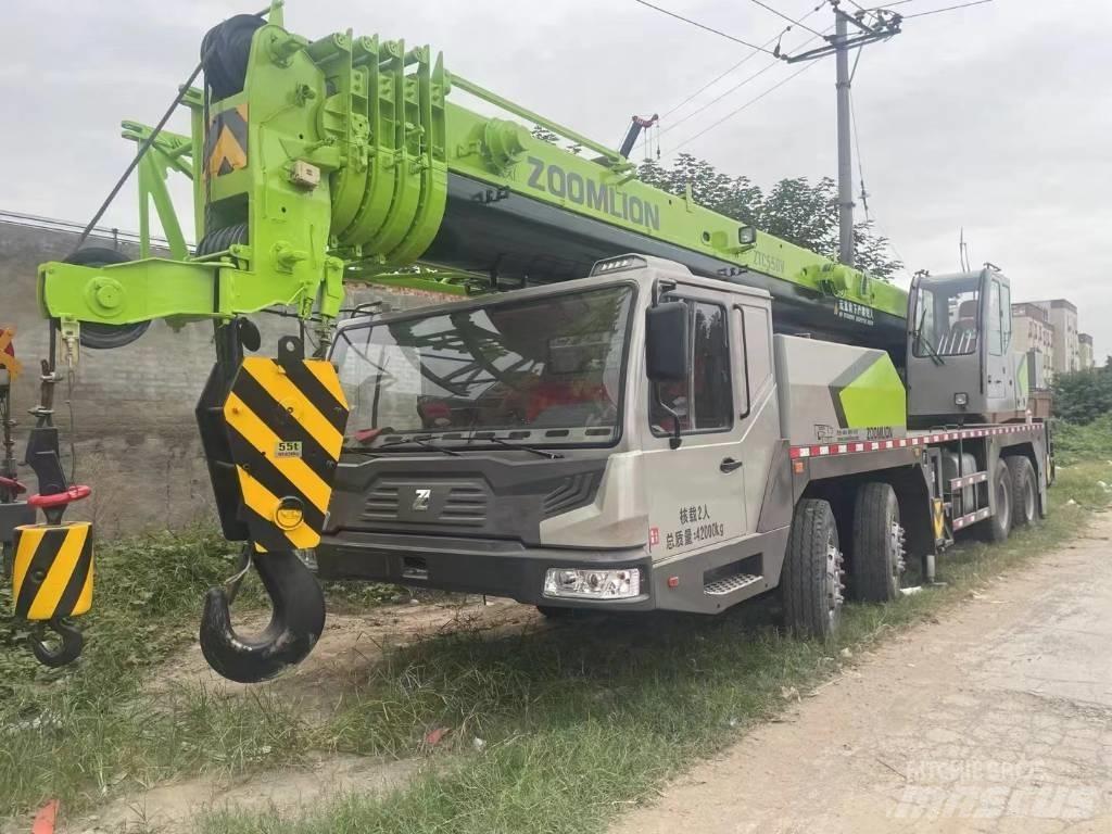 Zoomlion ZTC550V Raupenkrane