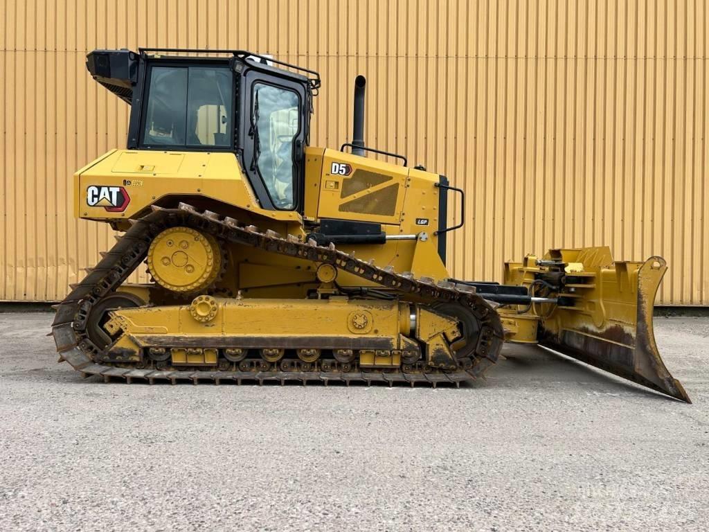 CAT D 5 LGP Bulldozer