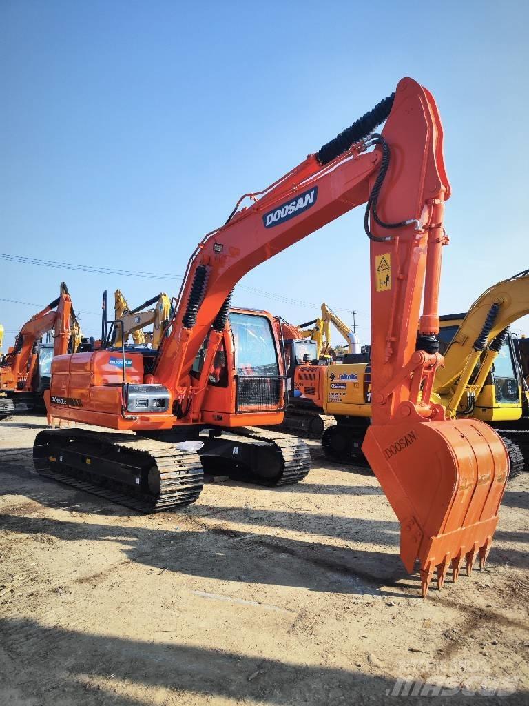 Doosan dx150 Raupenbagger