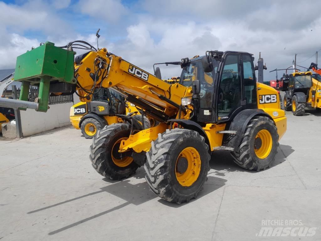 JCB TM 320 Teleskoplader für Landwirtschaft