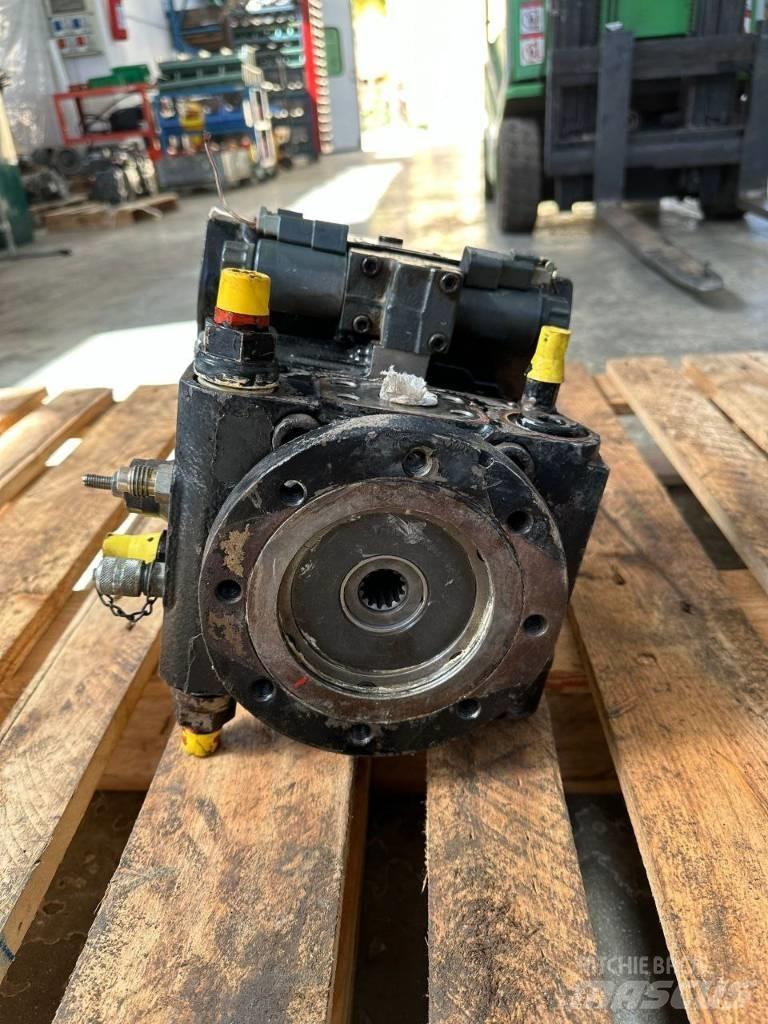 CAT 320 D Hydraulik