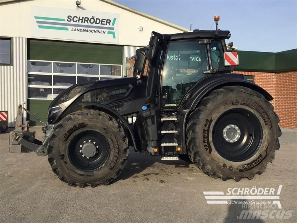 Valtra Q 305 Traktoren