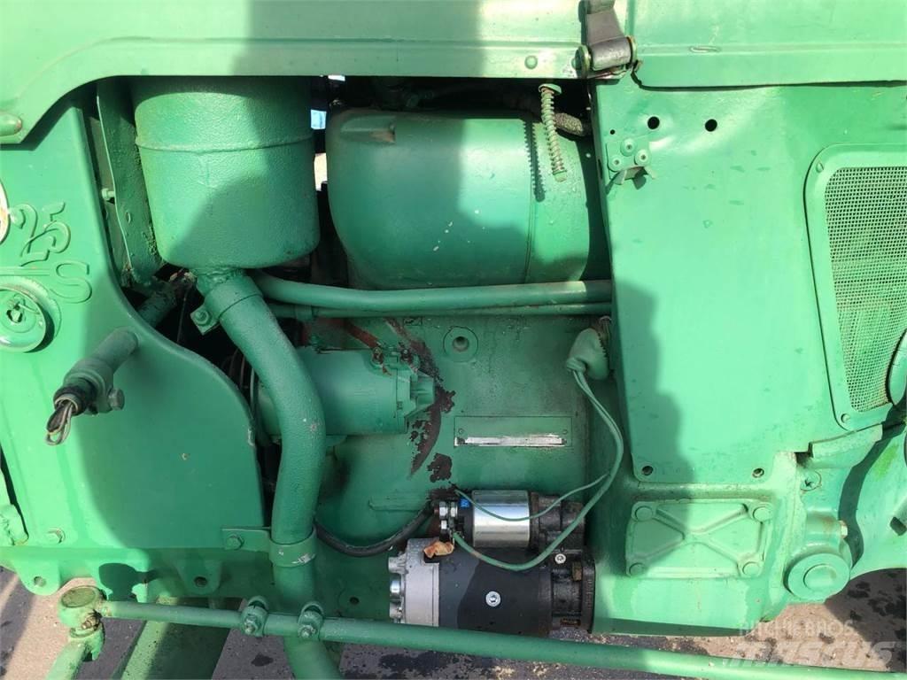 Deutz-Fahr D25 S Traktoren