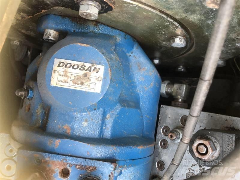 Doosan DX60 Raupenbagger