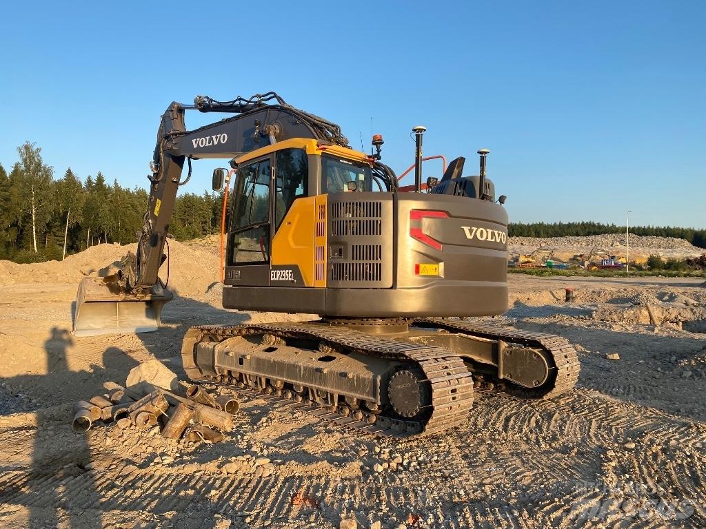 Volvo EC 235 EL Raupenbagger