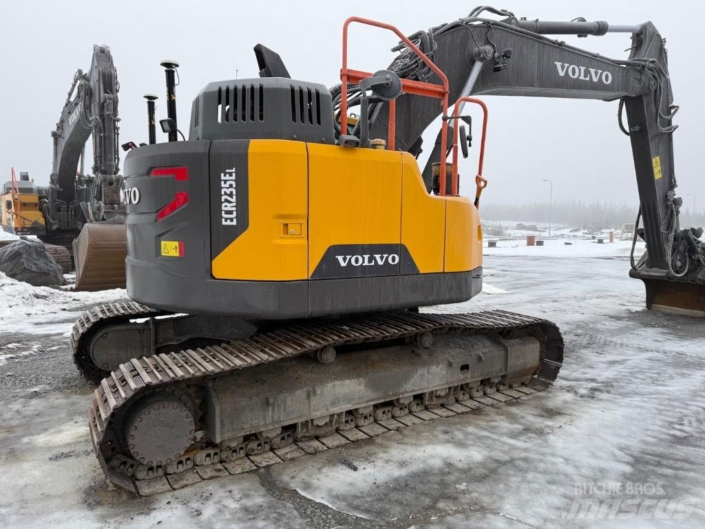 Volvo EC 235 EL Raupenbagger
