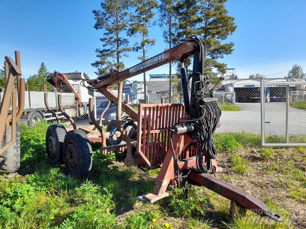 Patu 595+Metsäkärry Krane und Lader