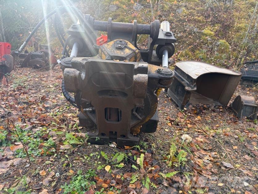 CASE CX210 Raupenbagger