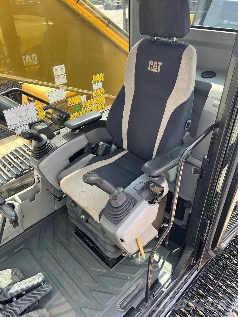 CAT MH336F Materialumschlag