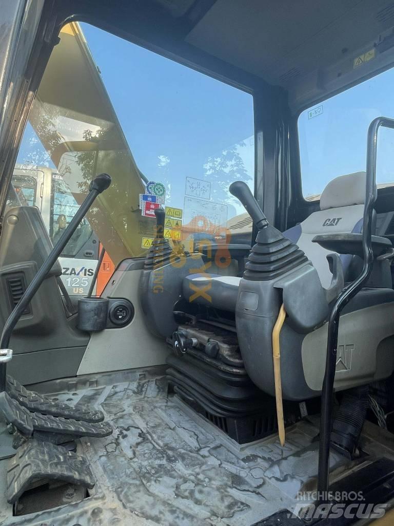 Komatsu PC 200-8 Raupenbagger