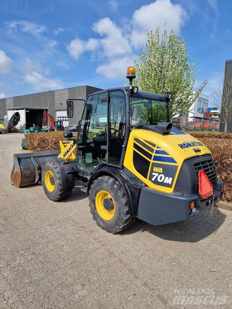 Komatsu WA70M Minilader
