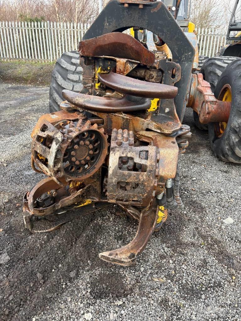 Ponsse Fox Harvester