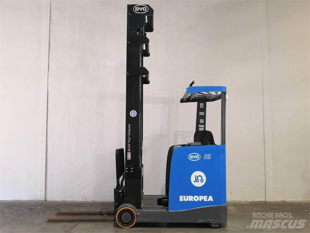  RTR16 Schubmaststapler