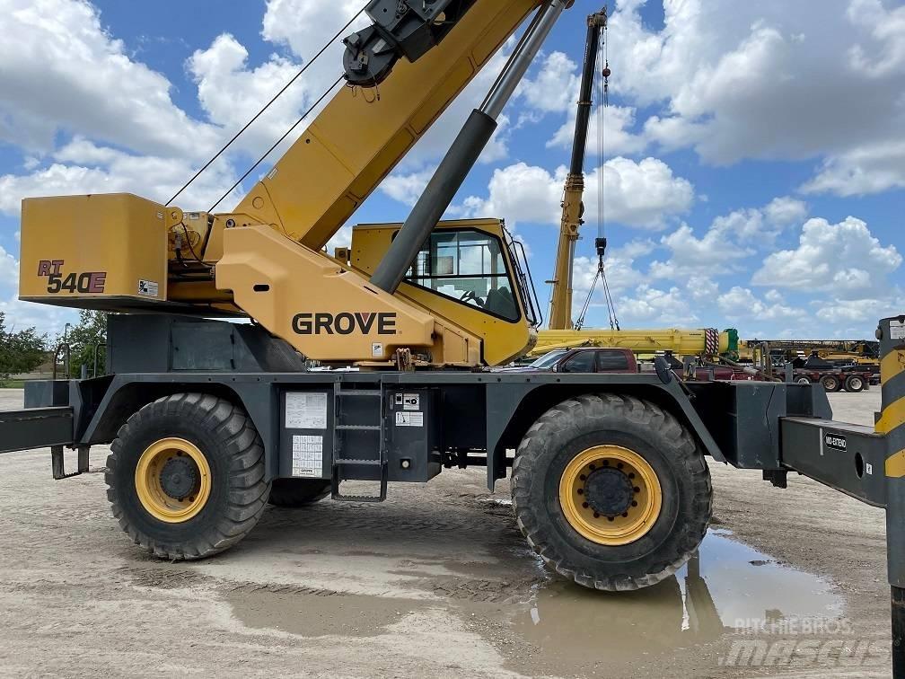 Grove RT 600 E Ruwterrein kranen