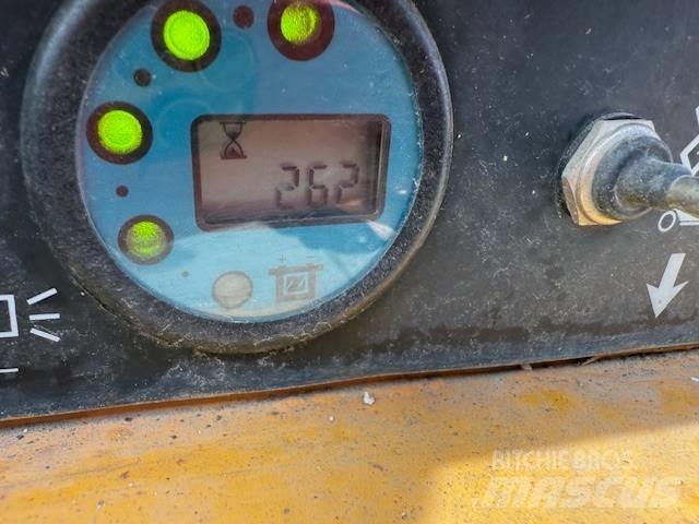 Haulotte Compact 10 Scheren-Arbeitsbühnen