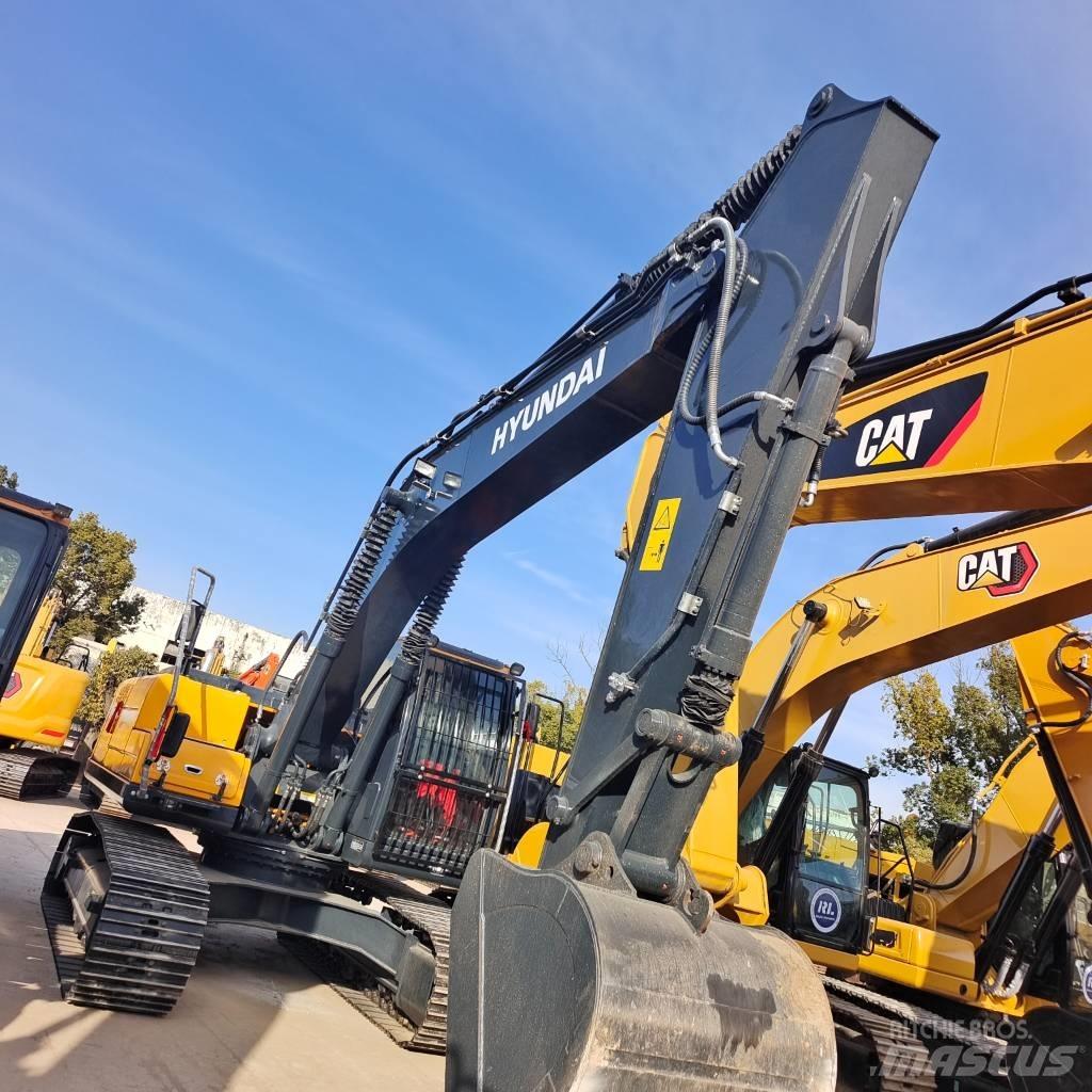 Hyundai 220LC-9S Raupenbagger